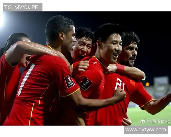 成都足球队在世界杯预选赛中以67分稳居积分榜首位